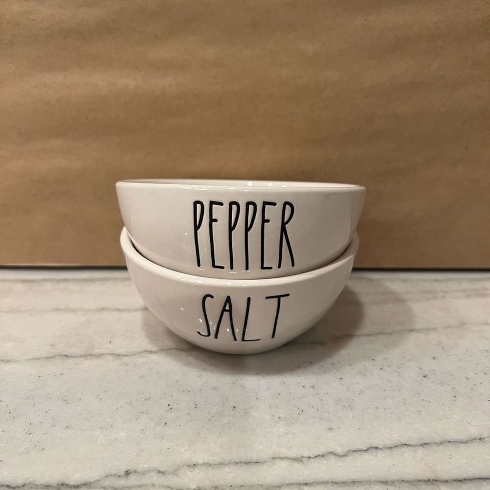 Rae dunn salt and pepper mini bowls